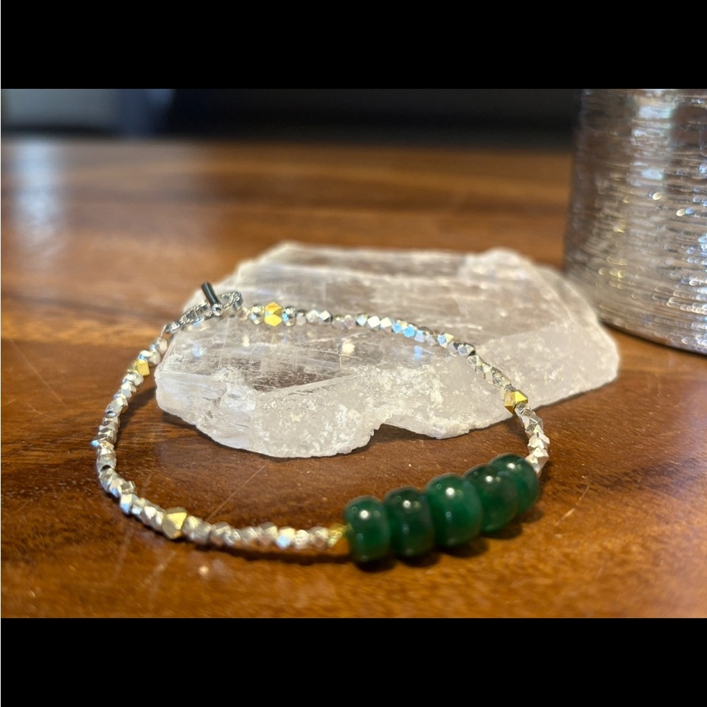 Genuine Emerald Rondelle & Silver Faceted Bead Bracelet Delicate Handmade - Picture 3 of 11